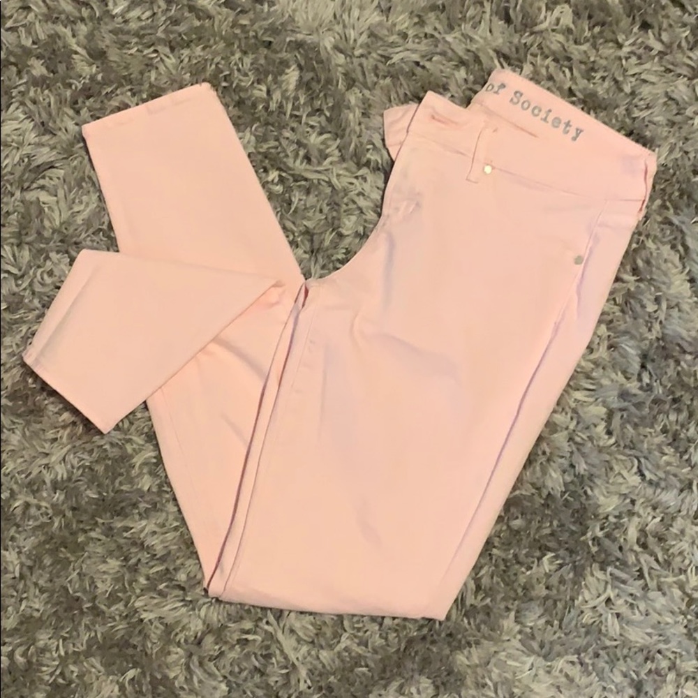 Mid Rise Jeggings